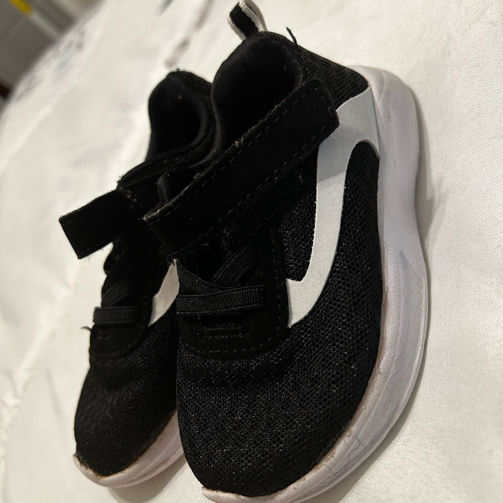 Toddler Sneakers - Picture 2 of 5